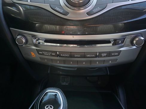 Used 2019 INFINITI QX60 Luxe w/ Essential Package FWD image 13