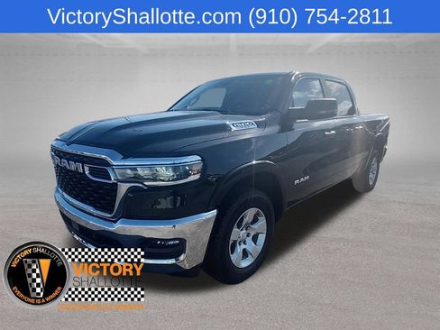 Used 2025 RAM 1500 Big Horn AWD/4WD image 18