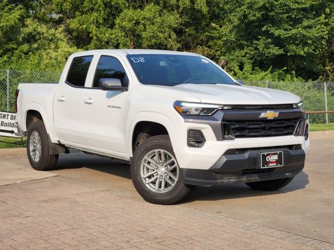 New 2026 Chevrolet Colorado LT w/ LT Convenience Package image 2