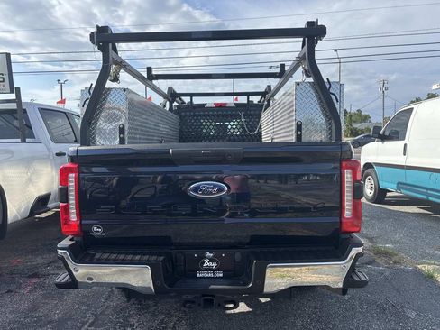 Used 2023 Ford F250 XL w/ 360-Degree Camera Package RWD image 3