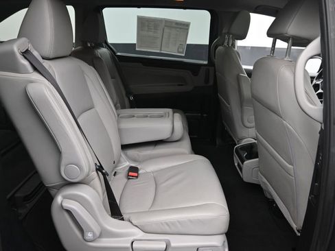 Used 2019 Honda Odyssey EX-L image 8