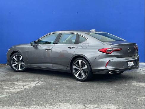 Used 2025 Acura TLX w/Technology Package image 3