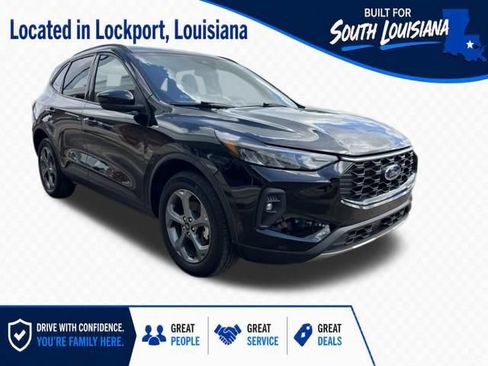 Used 2025 Ford Escape ST-Line Select AWD/4WD image 1