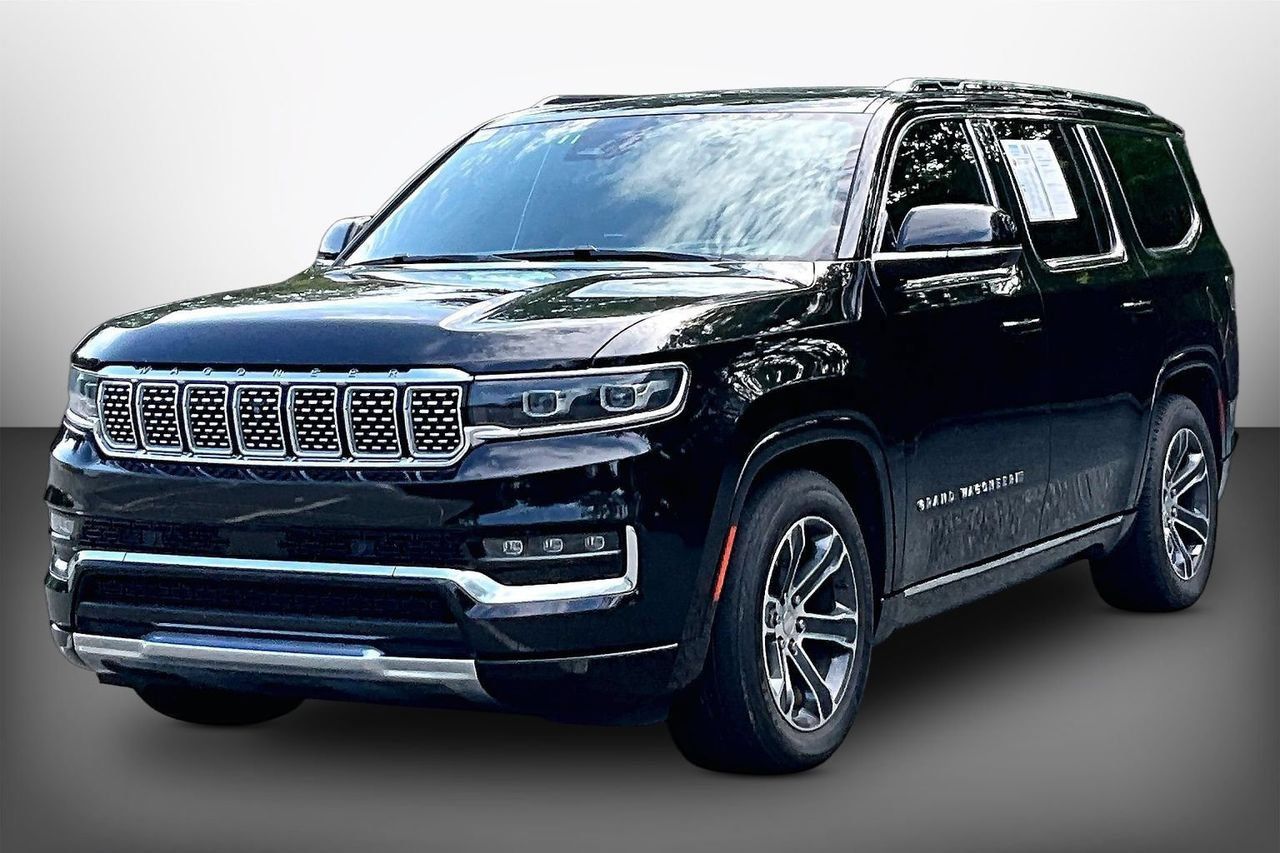 Used 2023 Jeep Grand Wagoneer Series II AWD/4WD image 4