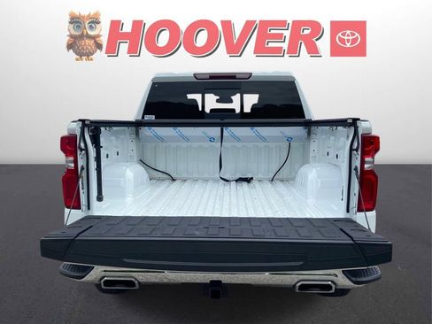 Used 2024 Chevrolet Silverado 1500 LTZ w/ LTZ Premium Package AWD/4WD image 5