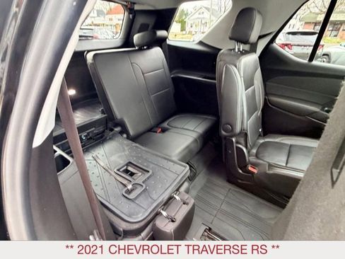 Used 2021 Chevrolet Traverse RS w/ LPO, Floor Liner Package image 14