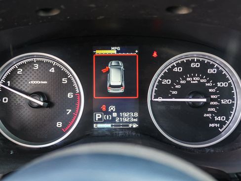 Certified 2023 Subaru Forester Premium AWD/4WD image 21