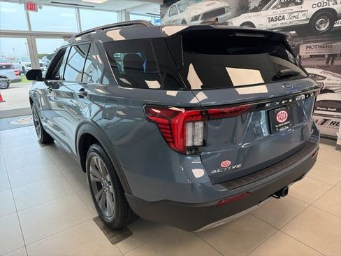 New 2026 Ford Explorer Active image 5