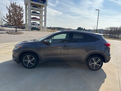 Used 2022 Honda HR-V EX image 7