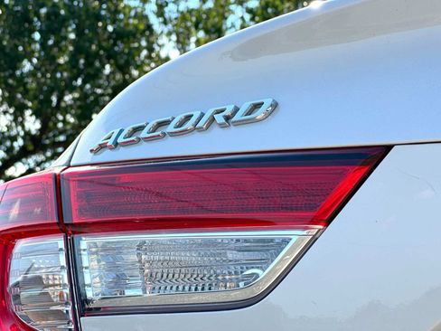 Used 2021 Honda Accord LX image 15
