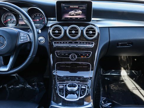 Used 2018 Mercedes-Benz C 300 Sedan image 17