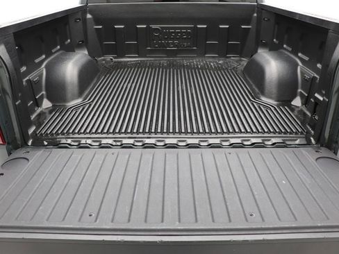 Used 2025 Chevrolet Silverado 1500 LT image 12