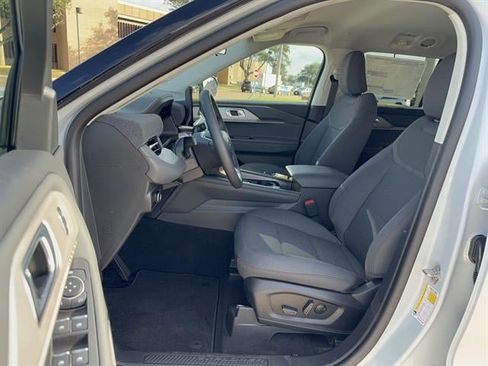 New 2026 Ford Explorer Active image 8