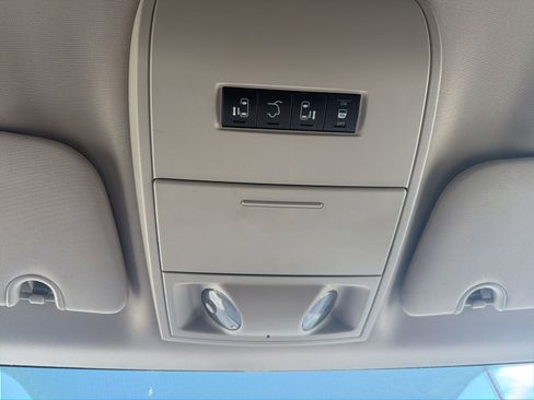 Used 2011 Dodge Grand Caravan Mainstreet w/ PWR Convenience Group FWD image 19
