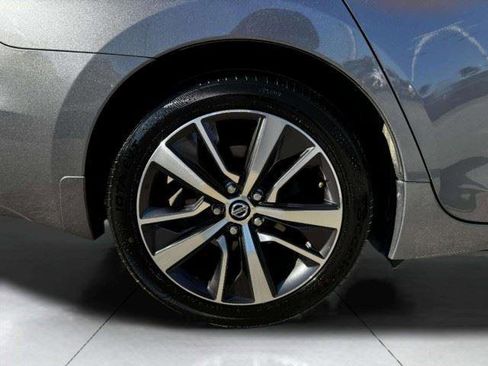 Used 2019 Nissan Maxima 3.5 S w/ Floor Mat Group FWD image 50