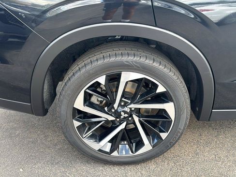 Used 2024 Mitsubishi Outlander SE AWD/4WD image 6