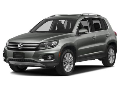 Used 2015 Volkswagen Tiguan SE