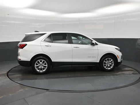 Used 2023 Chevrolet Equinox LT image 9