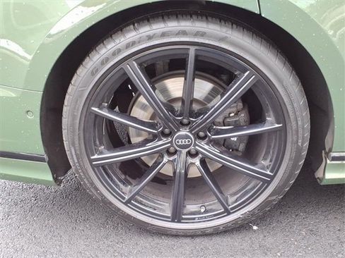 Used 2023 Audi S8 image 7