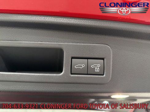 New 2026 Toyota 4Runner Limited image 12