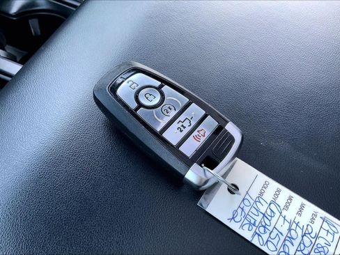 Used 2023 Ford F150 Raptor w/ Raptor Carbon Fiber Package image 14