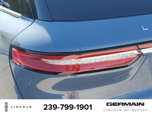 New 2026 Lincoln Corsair Premiere image 15