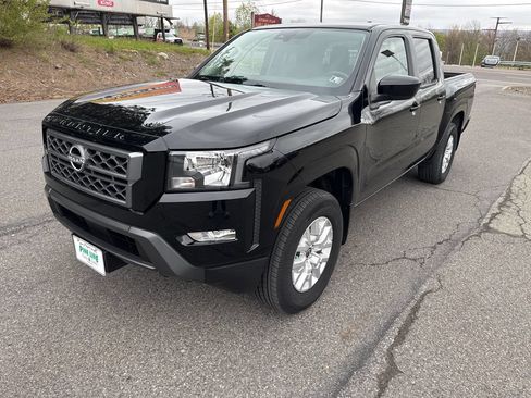 Used 2024 Nissan Frontier SV w/ SV Convenience Package AWD/4WD image 7