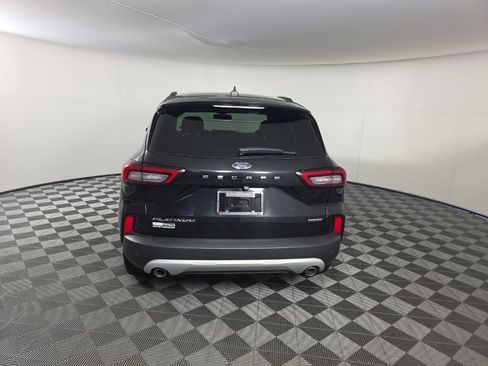 Used 2023 Ford Escape Platinum AWD/4WD image 4