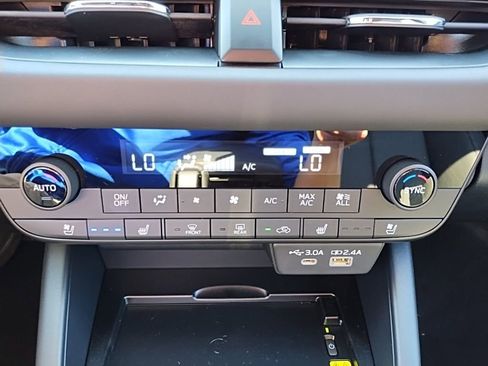 New 2026 Subaru Outback Touring AWD/4WD image 35