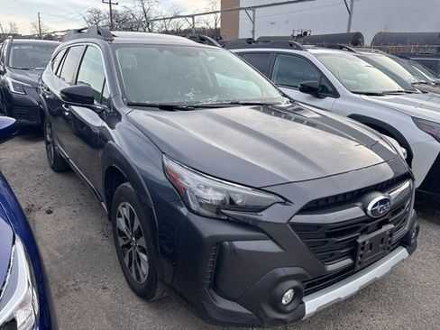 Used 2023 Subaru Outback Limited image 12