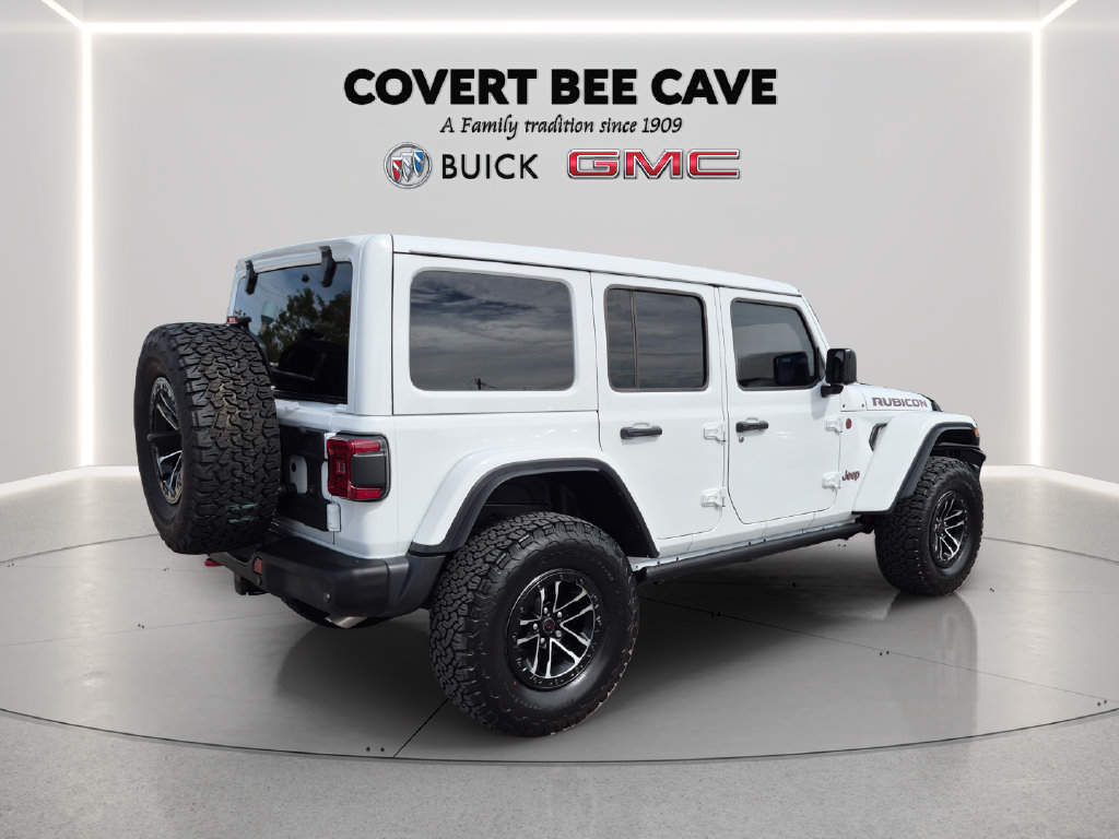 Used 2025 Jeep Wrangler Unlimited Rubicon AWD/4WD image 7