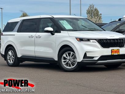 Used 2024 Kia Carnival LX