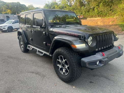 Used 2021 Jeep Wrangler Unlimited Rubicon AWD/4WD image 3