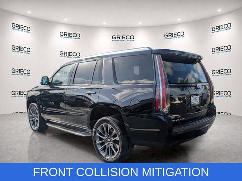 Used 2020 Cadillac Escalade Luxury w/ Escalade Sport Edition AWD/4WD image 5