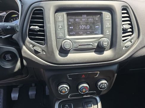 Used 2017 Jeep Compass Sport FWD image 10