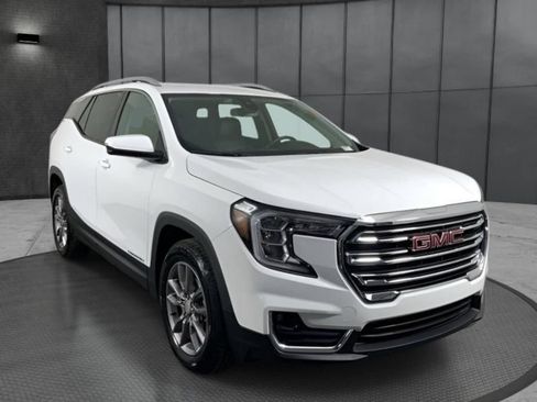 Used 2024 GMC Terrain SLT FWD image 5
