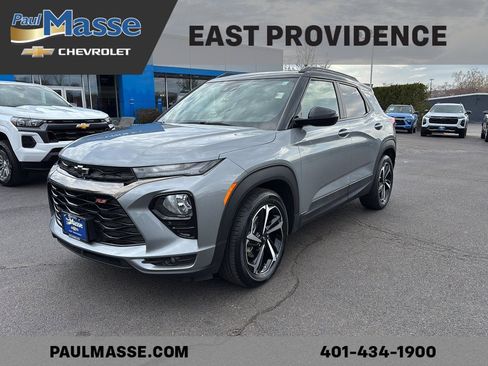 Used 2023 Chevrolet TrailBlazer RS w/ Sun and Liftgate Package image 1