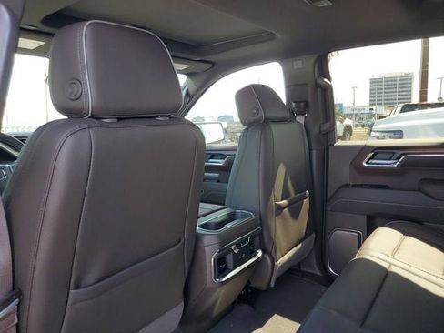 New 2026 GMC Sierra 1500 Denali w/ Denali Reserve Package AWD/4WD image 11