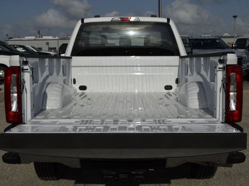 New 2025 Ford F250 XL image 21