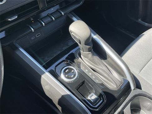 Used 2024 Chevrolet Colorado W/T w/ WT Convenience Package II image 16