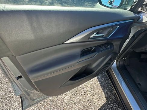 New 2026 Chevrolet Equinox EV LT image 11