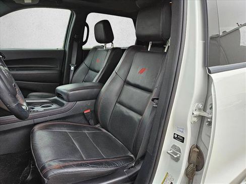 Used 2024 Dodge Durango GT RWD image 14