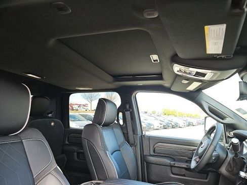 New 2026 RAM 3500 Limited AWD/4WD image 13