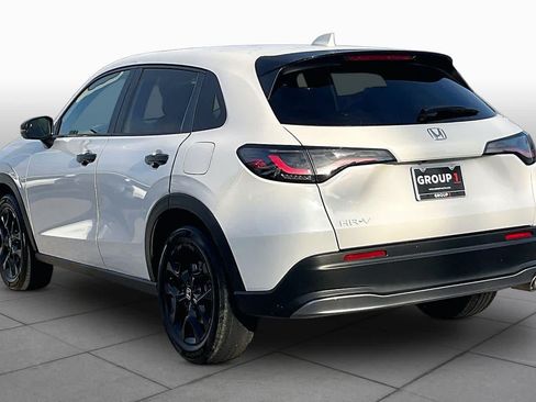 Used 2025 Honda HR-V Sport image 12