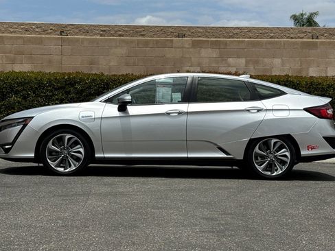 Used 2018 Honda Clarity Touring image 7
