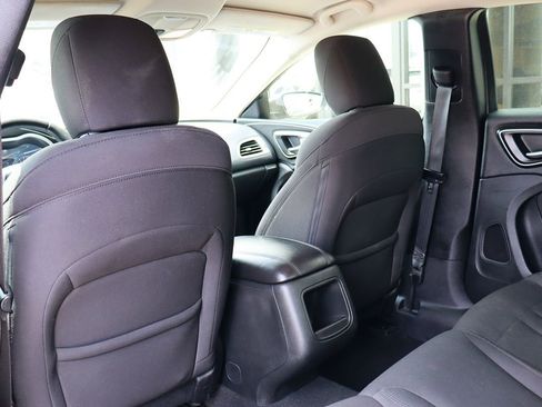 Used 2015 Chrysler 200 Limited w/ Spring Special Group FWD image 31