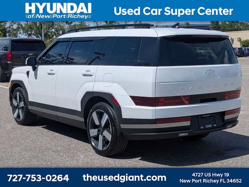 Used 2024 Hyundai Santa Fe Limited AWD/4WD image 3