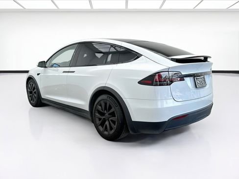 Used 2023 Tesla Model X AWD/4WD image 6
