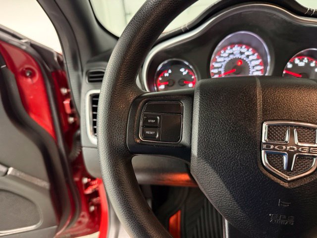 Used 2014 Dodge Avenger SE FWD image 13