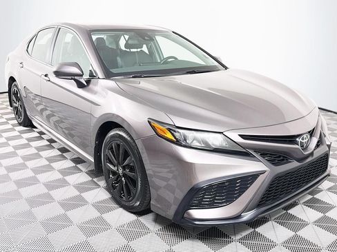 Used 2023 Toyota Camry SE FWD image 29